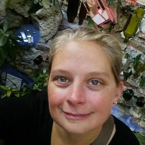 Meet your Posher, Bobbi